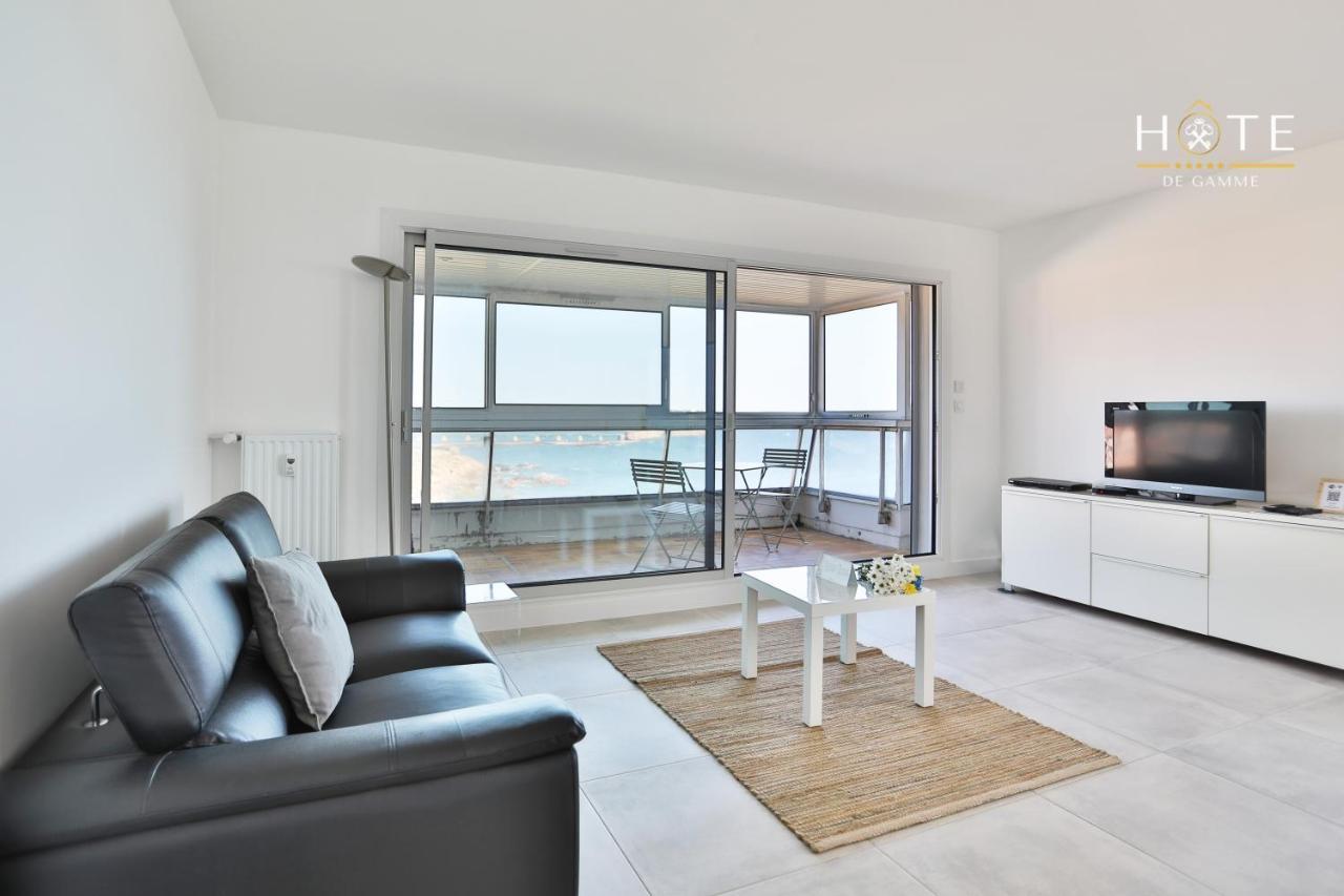 Appartement De Caractere, Superbe Vue Mer 280° La Chaume Exteriör bild
